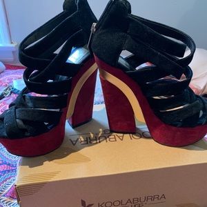 💃🏽 Dolce Vita suede platform shoes